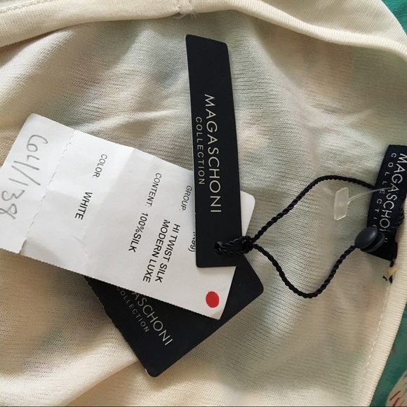 Magaschoni Collection scoop neck beaded asymmetrical tank top - Picture 7 of 8